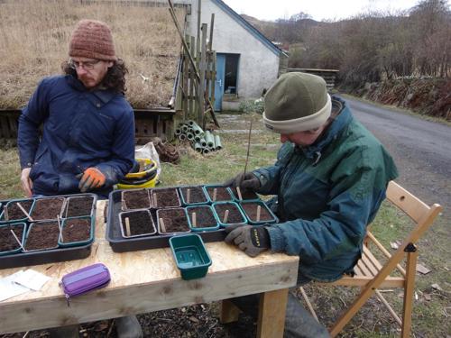 Volunteers at the peat free volunteering day at Tombreck